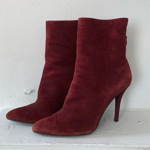 SOLD EUC Stuart Weitzman Maroon Suede Heeled Booties